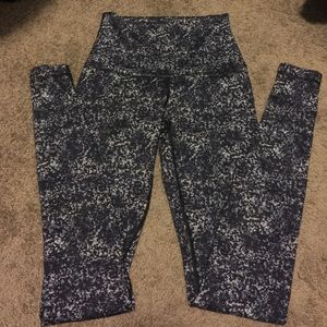 Lululemon high rise wunder under