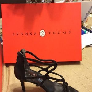 Ivanka Trump's company shoes