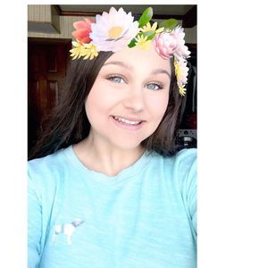 Meet your Posher, Alyssa