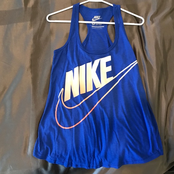 Nike tank