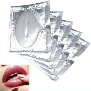 Collagen lip masks