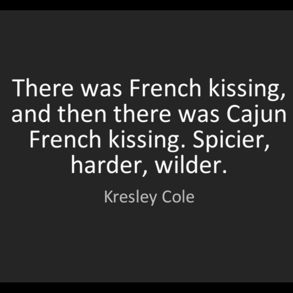 🎉#Poshtastic 🛍 - Picture 5 of 9