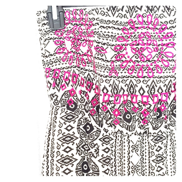 Solitaire black and white design maxi strapless