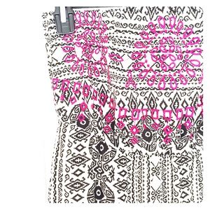 Solitaire black and white design maxi strapless