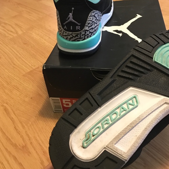 Turquoise Air Jordans - Picture 4 of 4