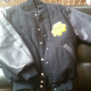 Notre dame varsity jacket boys. Excellent  conditi
