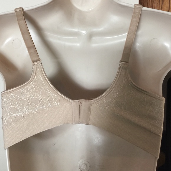 Bali Comfort Revolution Bra - Picture 3 of 3