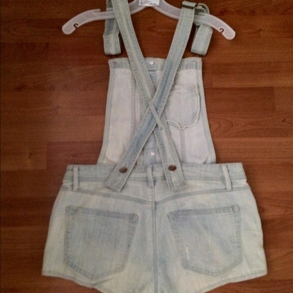 Denim short overall! - Picture 2 of 4