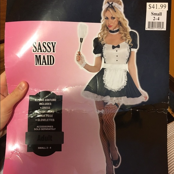 French maid Halloween costume never worn