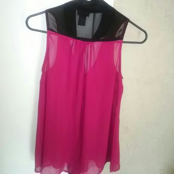 Blouse. BUY 1 GET 1 Tops DONATED - Picture 3 of 3