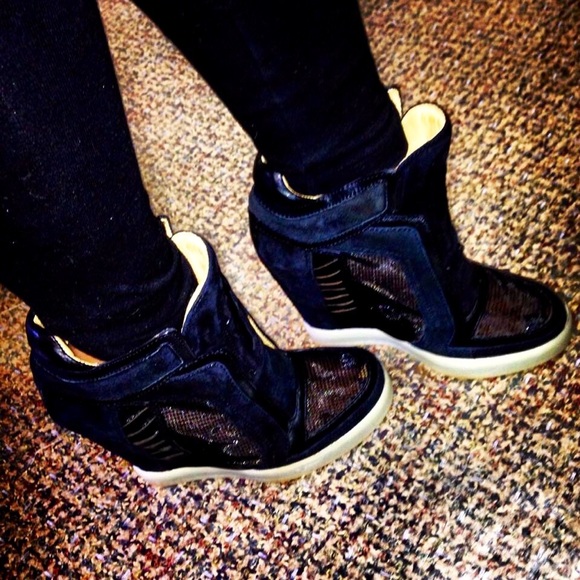 *SOLD OUT* L.A.M.B. Freeda Mesh Panel SneakerWedge