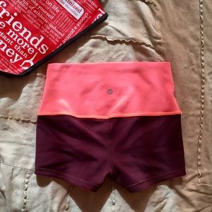 Reversible Lululemon boogie shorts size 6