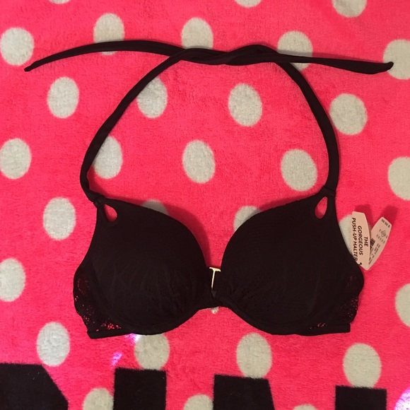 NWT Gorgeous bikini top