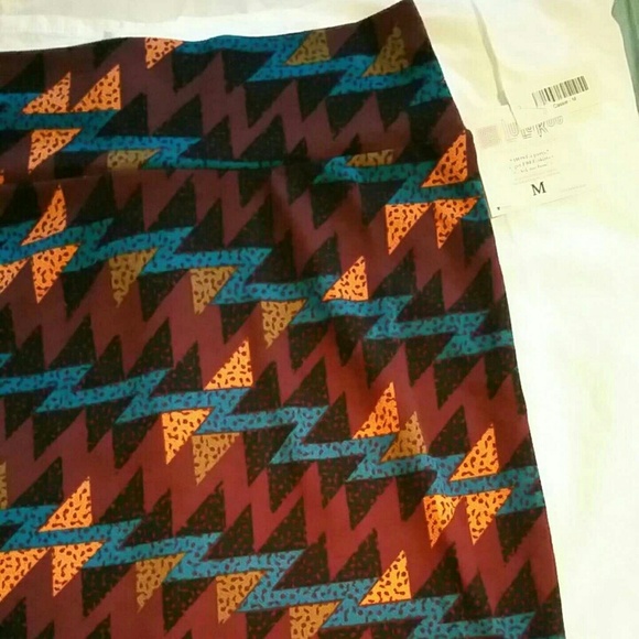 LuLaRoe Cassie Skirt in Retro 90's Pattern