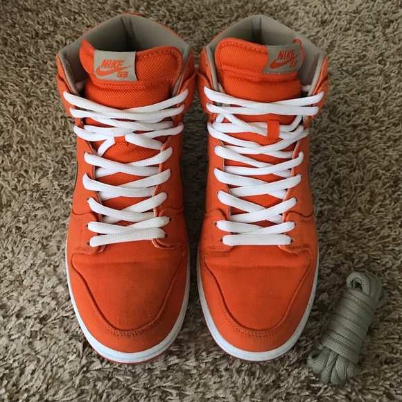 Size 11.5 Nike SB Dunk High Pro- Urban Orange
