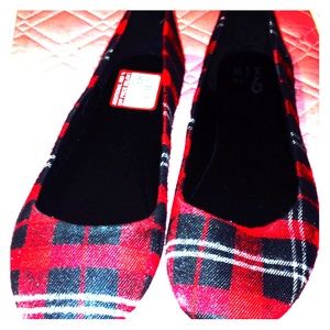 Adorable checkered flats ❤️never worn