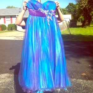 Prom dress