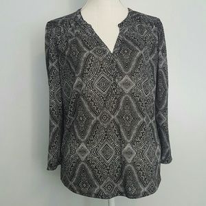 H&M Black & White Blouse