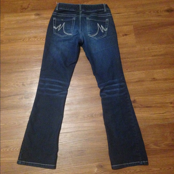 ❌SOLD❌ Maurices Jeans - Picture 3 of 4
