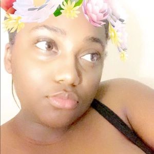 Meet your Posher, Renee