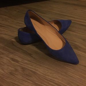 Worn only a handful of times