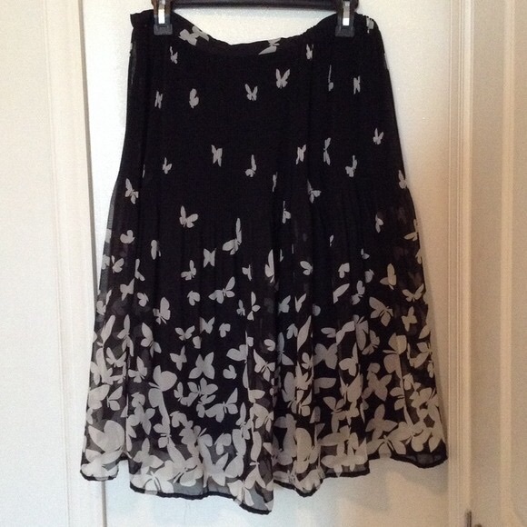 Daniel Rainn butterfly skirt