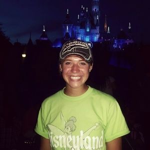 Meet your Posher, Carlee