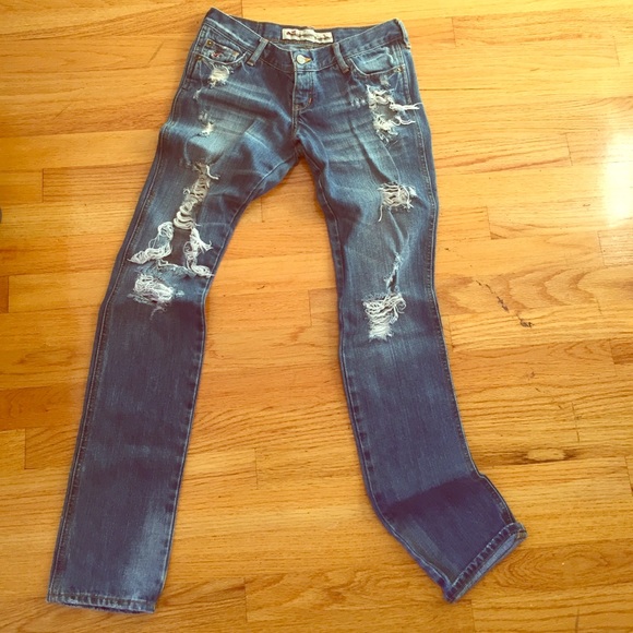 HOLLISTER - destroyed ripped jeans SZ 1