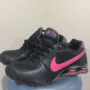 Women's Nike Shox