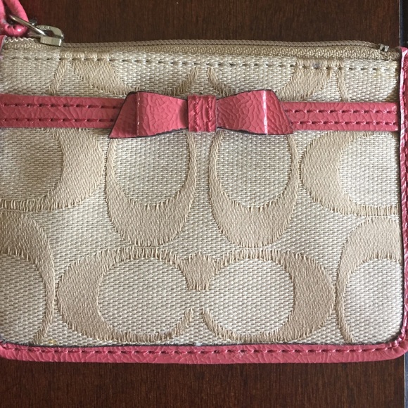 Coach pink wristlet/key pouch - Picture 2 of 4