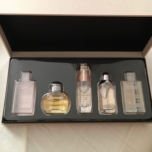 Burberry Mini Fragrance Set + vera wang