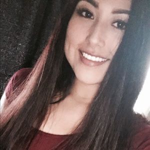 Meet your Posher, Fabiola