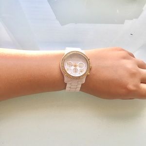SOLD: Michael Kors Women's Watch Ceramic Crystal
