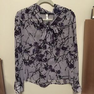 NWOT Kensie Blouse Purple Lavender Floral Print
