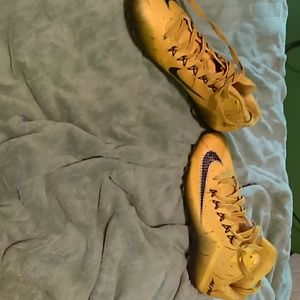 Brand new alpha Nike football cleats Brand new alpha Nike football cleats