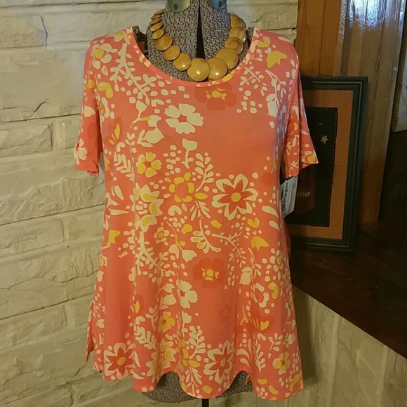 LulaRoe Perfect T