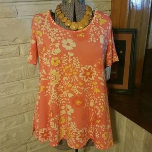 LulaRoe Perfect T