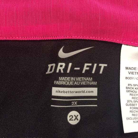 Black and pink nike dri-fit capris