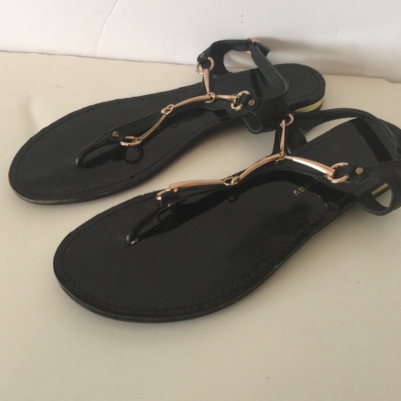 Chinese Laundry Sandal