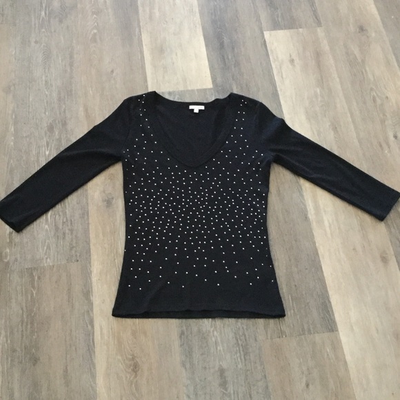 Beautiful top, SOLD - Picture 2 of 3