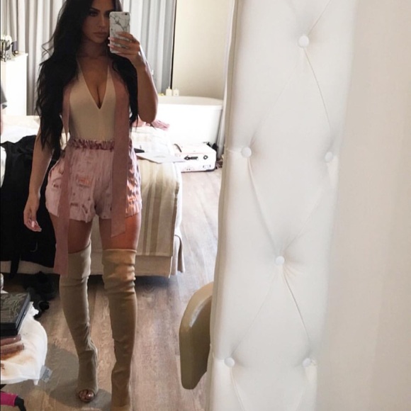 ✨ 1 left ✨Natural open end boots - Picture 3 of 3