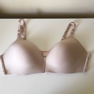 Victoria Secret wireless bra 👙
