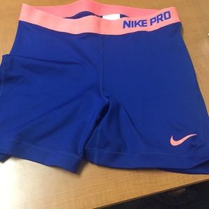 Mid thigh length Nike pro spandex