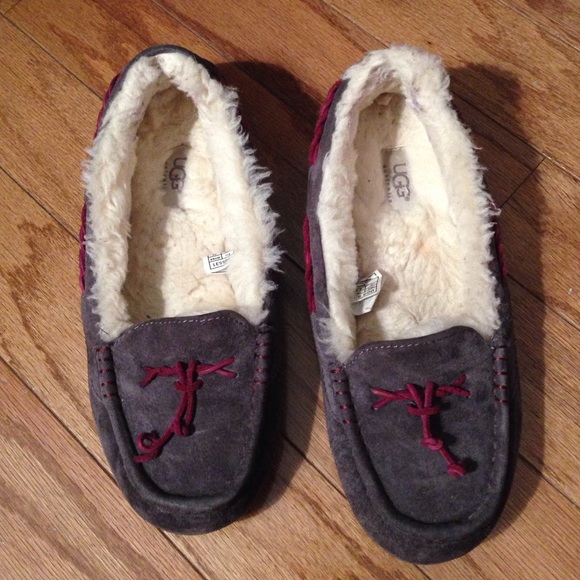 UGG Shoes - Ugg moccasins