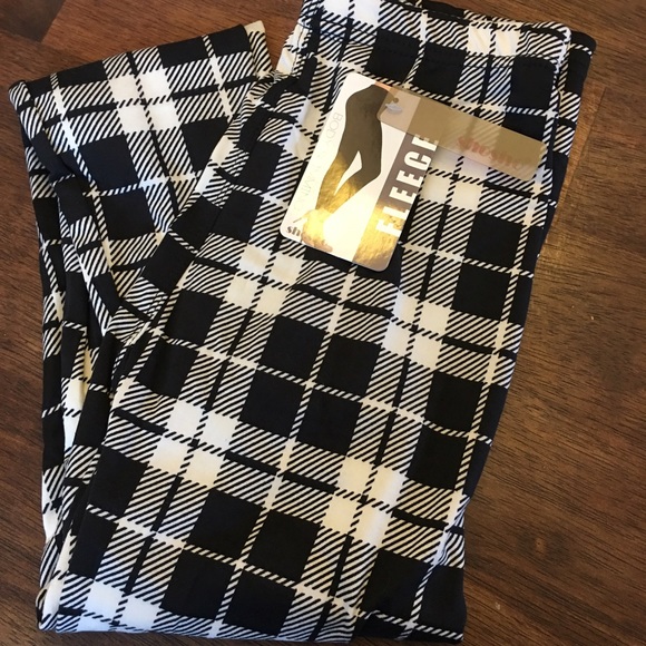 Plaid fleece lined leggings - Picture 4 of 4