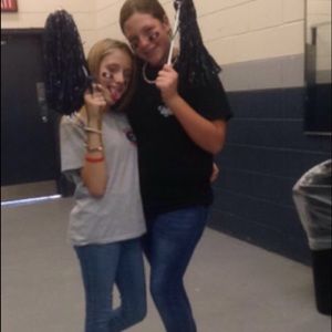 Meet your Posher, Clair