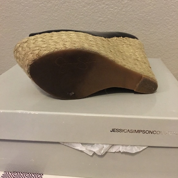 Jessica Simpson Wedges - Picture 2 of 3