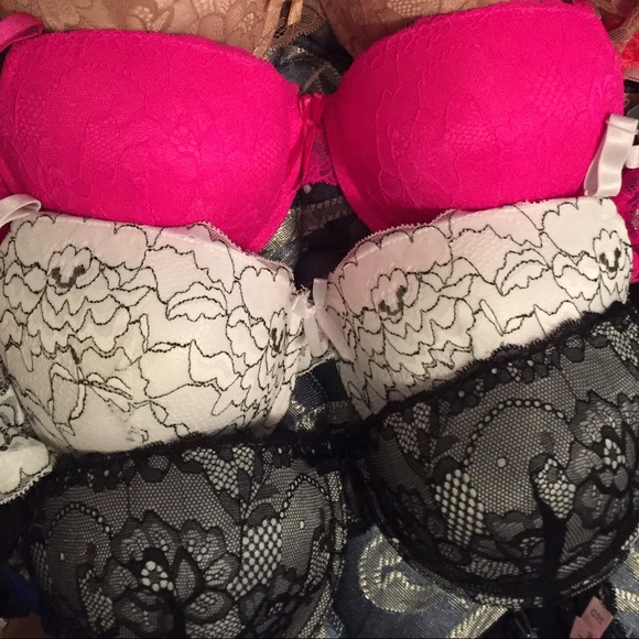 Push up bras (6)