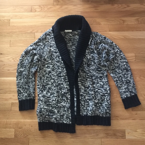 Hinge knit sweater