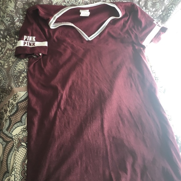 Victoria's Secret PINK maroon short sleeve